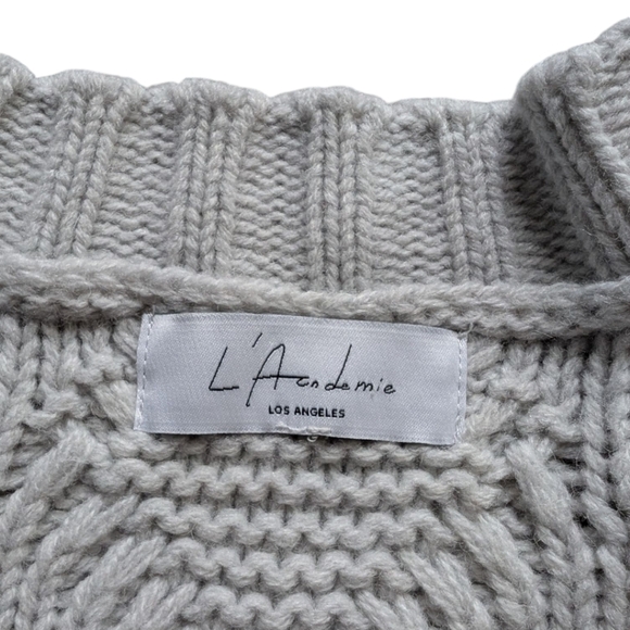 L'Academie Revolve Amare Cable Sweater Vest Chunky Oversize Womens L Grey V Neck - Picture 5 of 9